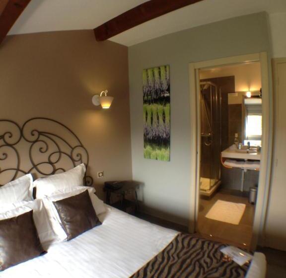 اتاق عادی, Logis Hotel La Ferme