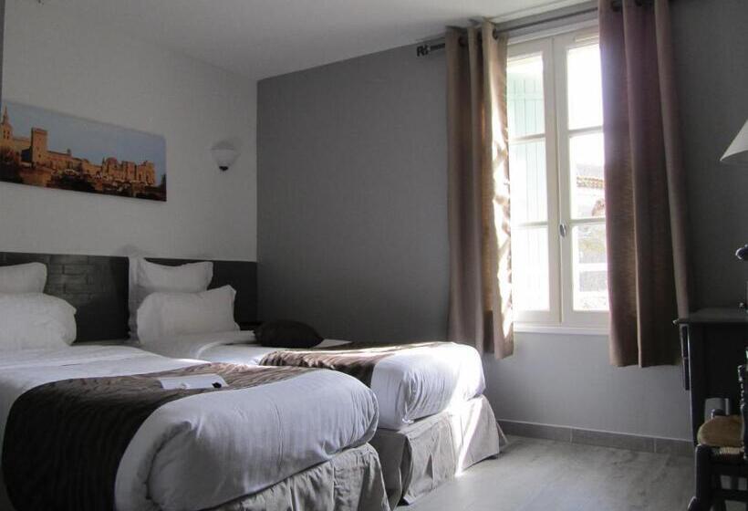 اتاق استاندارد, Logis Hotel La Ferme