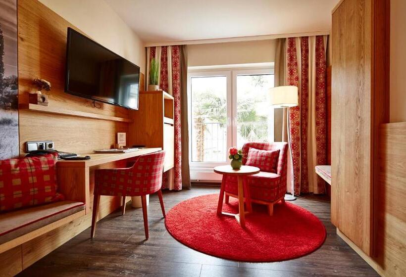 Premium Single Room, Und Restaurant Bommersheim