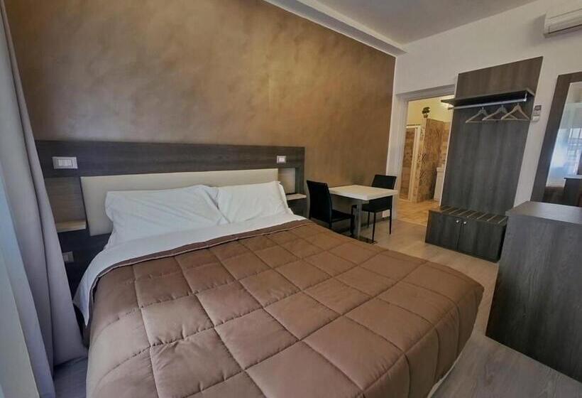 اتاق استاندارد یک نفره, Kunesias B&b