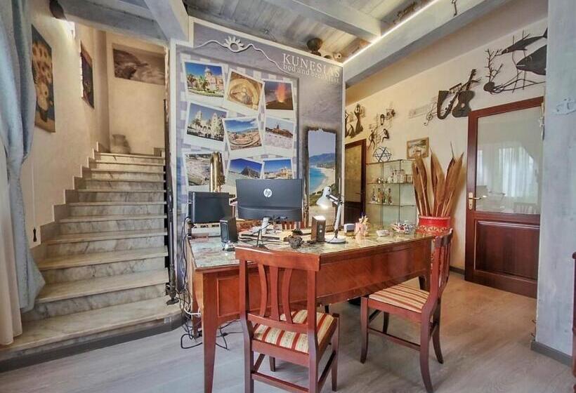 اتاق استاندارد چهار تخته, Kunesias B&b