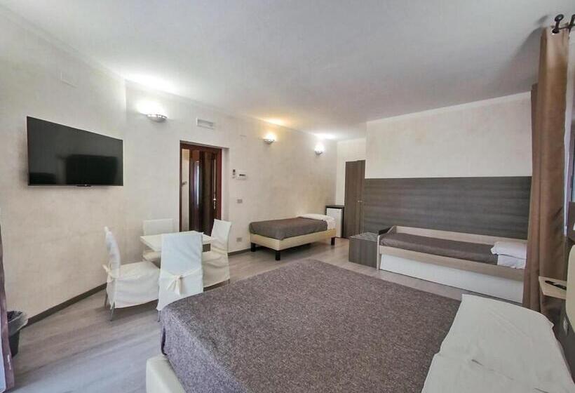 اتاق استاندارد چهار تخته, Kunesias B&b