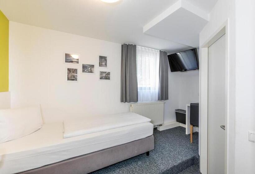 اتاق اکونومی یک تخته, Mk Hotel Eschborn