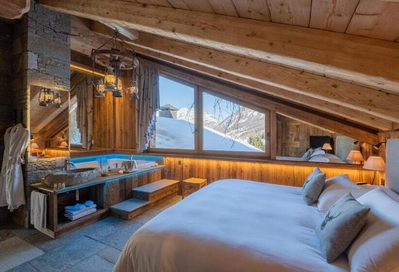 سوئیت با چشم‌انداز, Park Chalet Village