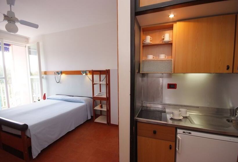 استودیوی استاندارد, Residence Elite