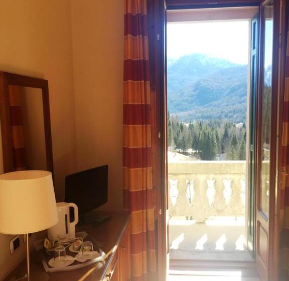 غرفة قياسية مطلة على الجبل, Th Borca Di Cadore   Park Hotel Des Dolomites