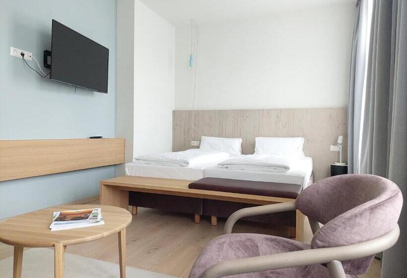 اتاق راحتی, Flair Hotel Zum Schiff