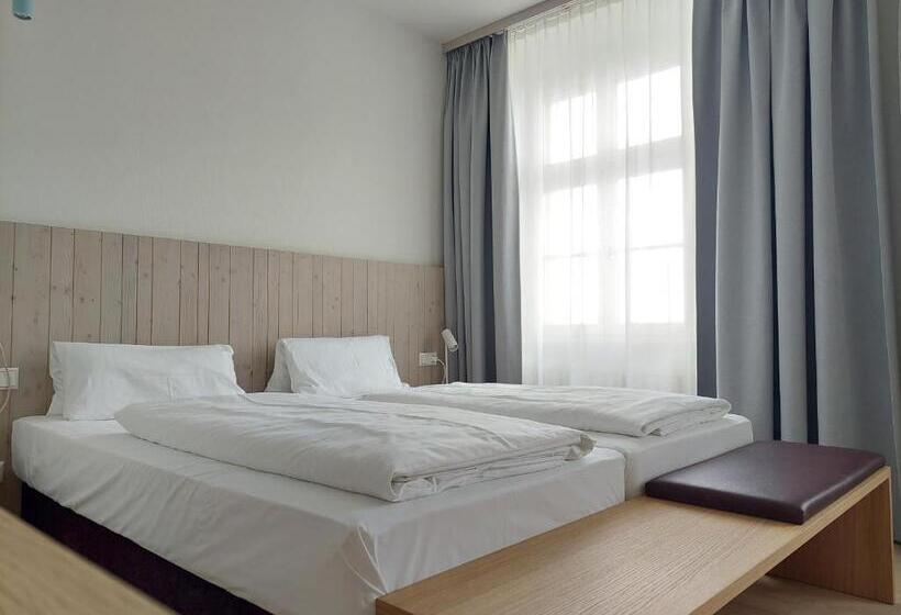 اتاق راحتی, Flair Hotel Zum Schiff