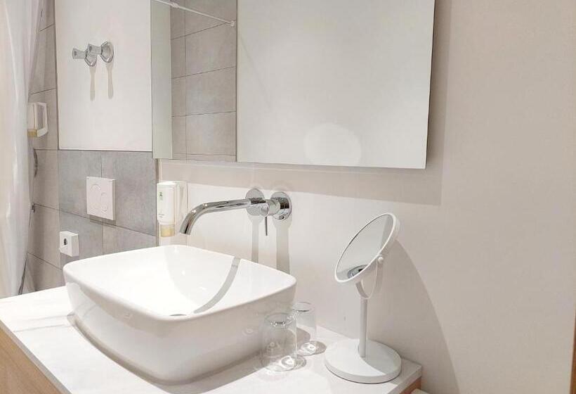 اتاق راحتی, Flair Hotel Zum Schiff