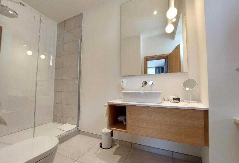 اتاق استاندارد, Flair Hotel Zum Schiff