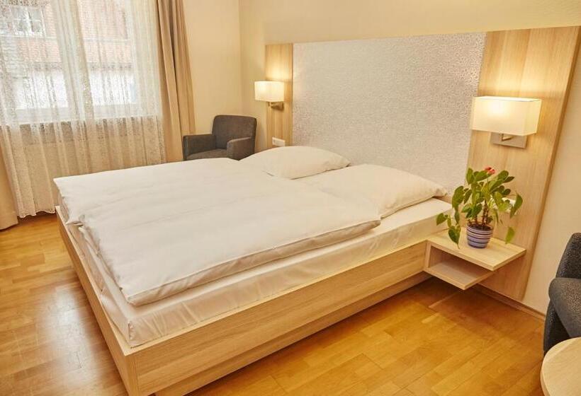اتاق سوپریور, Flair Hotel Zum Schiff
