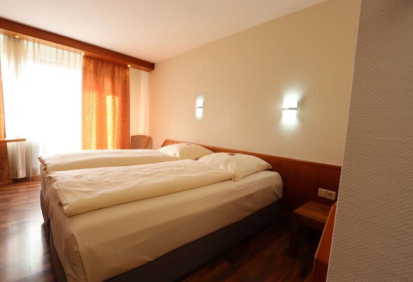 1 Bedroom Basic Apartment, Kemnater Hof Apartments