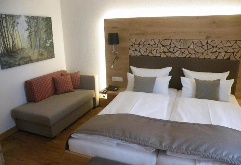 سوییت خانوادگی, Das Waldhotel   Genuss & Wellness Am Notschreipass