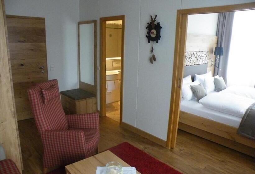 سوییت خانوادگی, Das Waldhotel   Genuss & Wellness Am Notschreipass