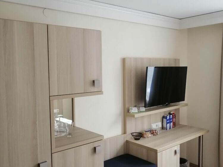 اتاق استاندارد, Flair Hotel Zum Schiff