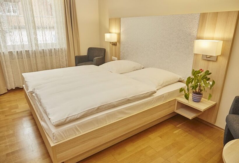 اتاق استاندارد, Flair Hotel Zum Schiff