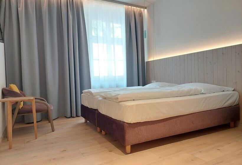 اتاق استاندارد, Flair Hotel Zum Schiff
