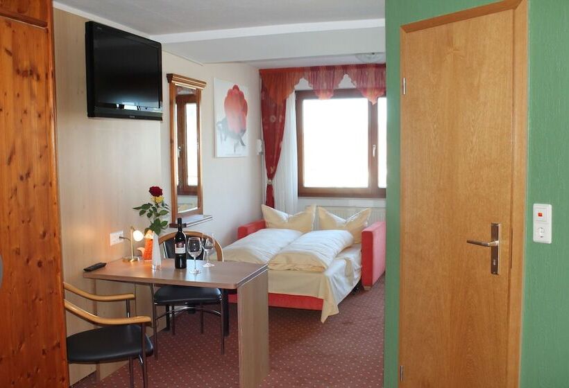 Standard Quadruple Room, Renchtalblick