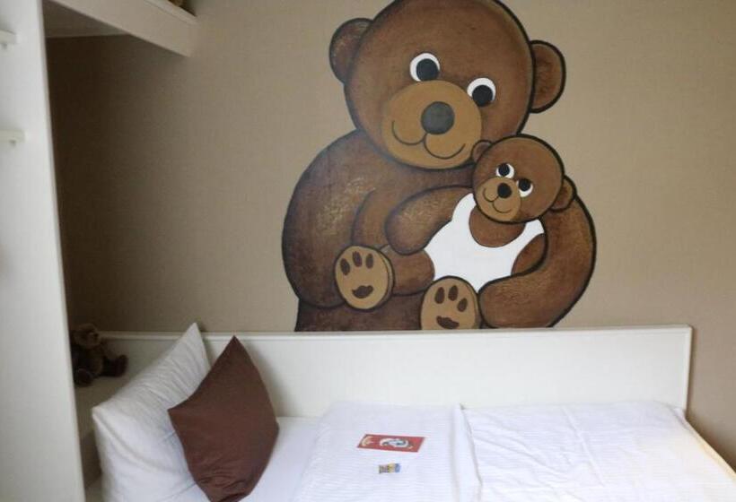 اتاق استاندارد یک نفره, Teddybären