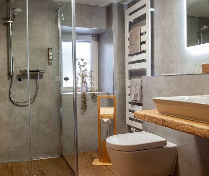 اتاق استاندارد سه نفره, Naturhotel Gasthof Bärenfels