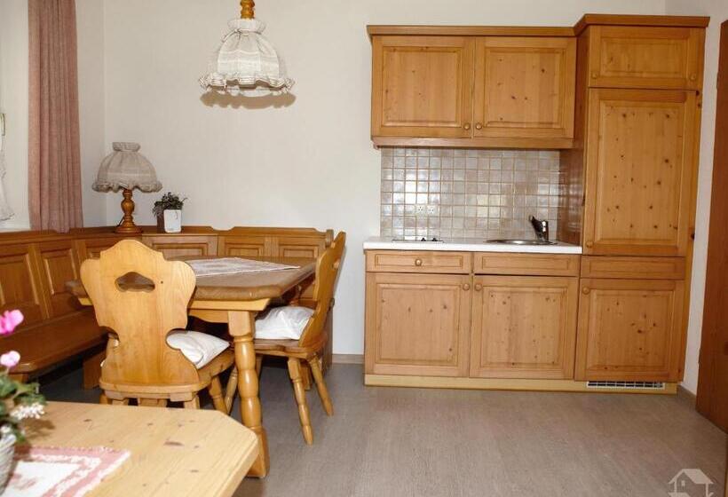 1 Bedroom Apartment with Balcony, Landgasthaus Kurz Hotel & Restaurant Am Feldberg   Schwarzwald