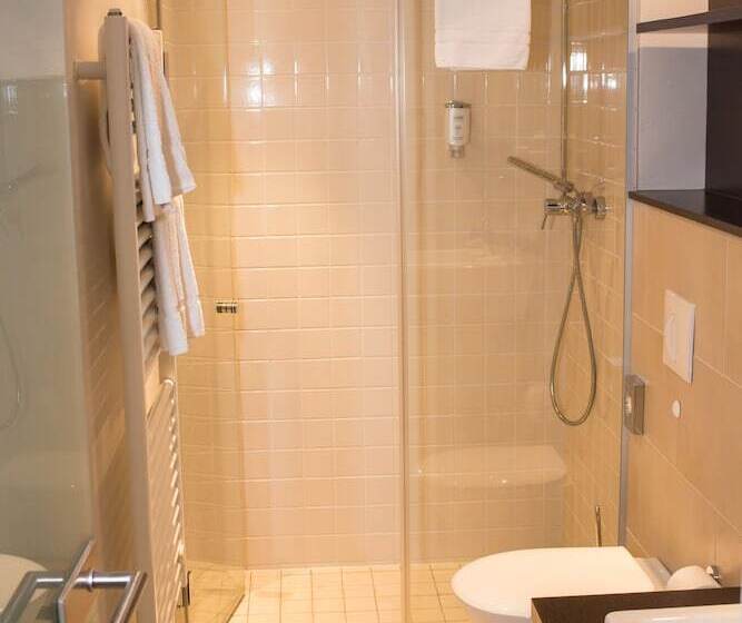 Camera Comfort, Avital Resort