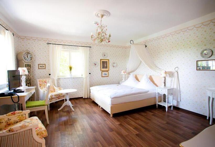 اتاق استاندارد, Gastwirtschaft & Hotel Hallescher Anger