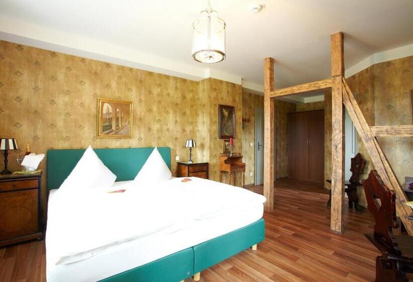 اتاق استاندارد, Gastwirtschaft & Hotel Hallescher Anger