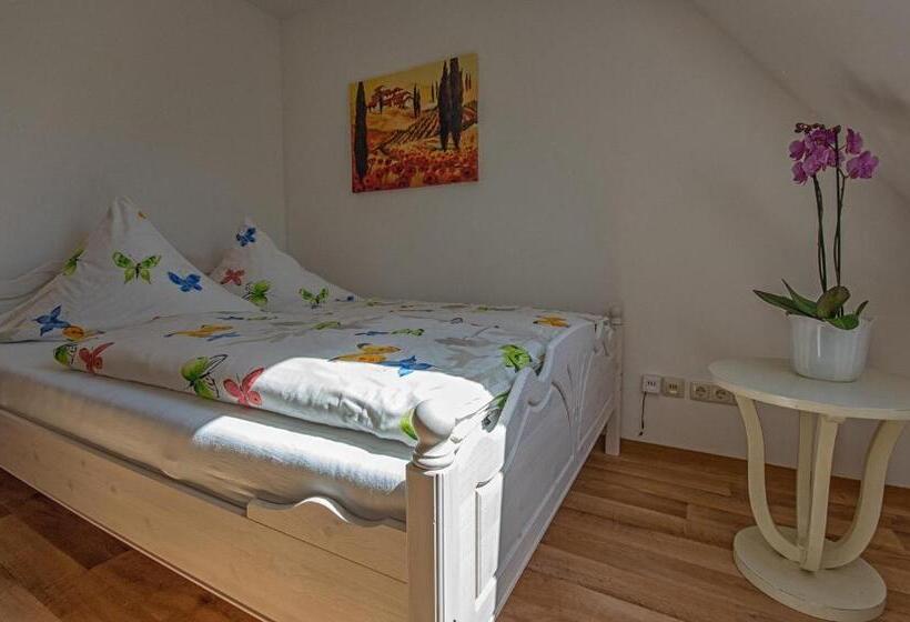 آپارتمان 2 خوابه, Gastwirtschaft & Hotel Hallescher Anger