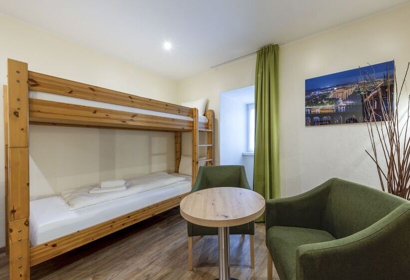 家庭间, Akzent Hotel Restaurant Roter Ochse Rhens Bei Koblenz