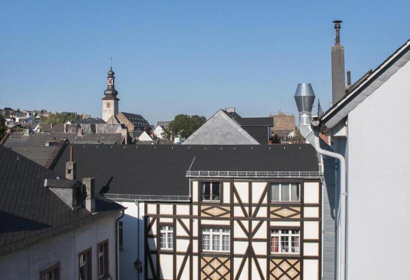 اتاق استاندارد, Hajo´s Germania Lodge & Irish Pub
