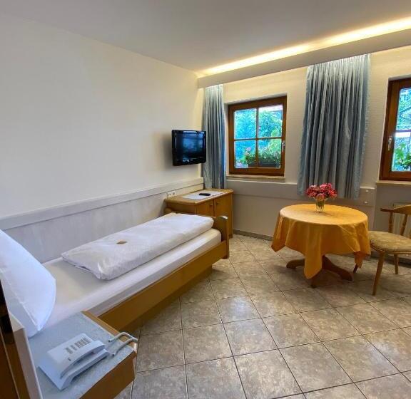 اتاق استاندارد یک نفره, Haus Seehang