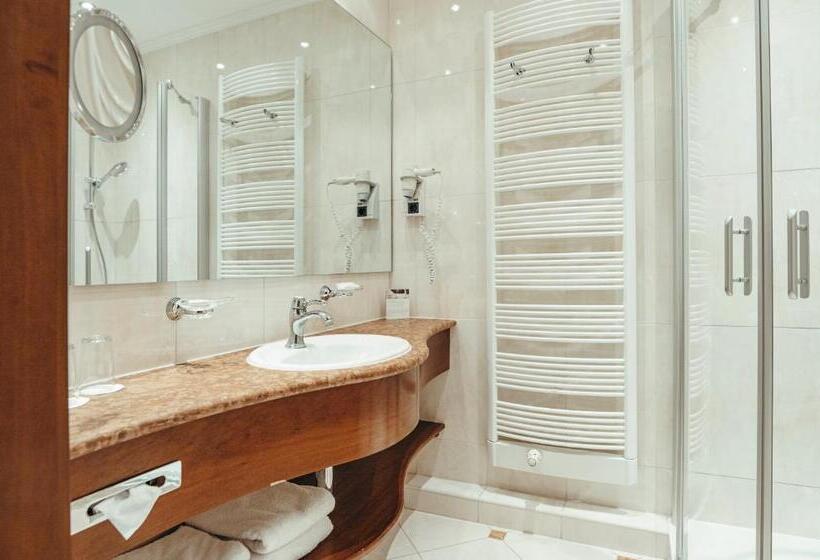 اتاق استاندارد با بالکن, Wellness & Thermal Retreat Das Mühlbach