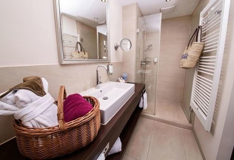 اتاق لوکس یک تخته, Wellness & Thermal Retreat Das Mühlbach