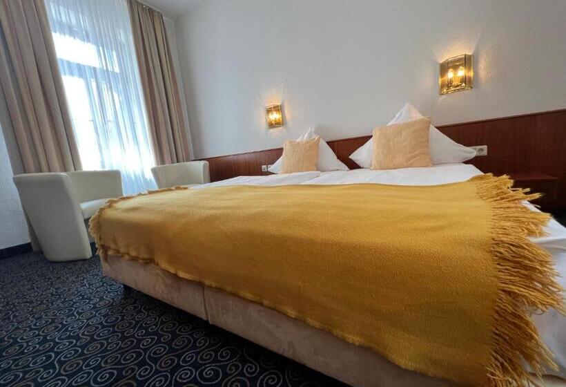 اتاق استاندارد با تخت بزرگ, Stadt