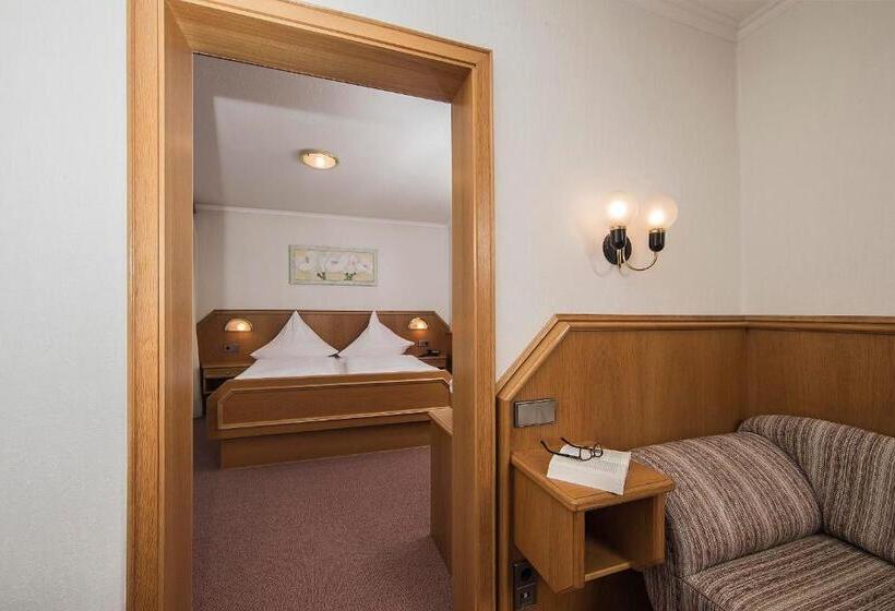 اتاق لوکس, Kurhotel Unter Den Linden