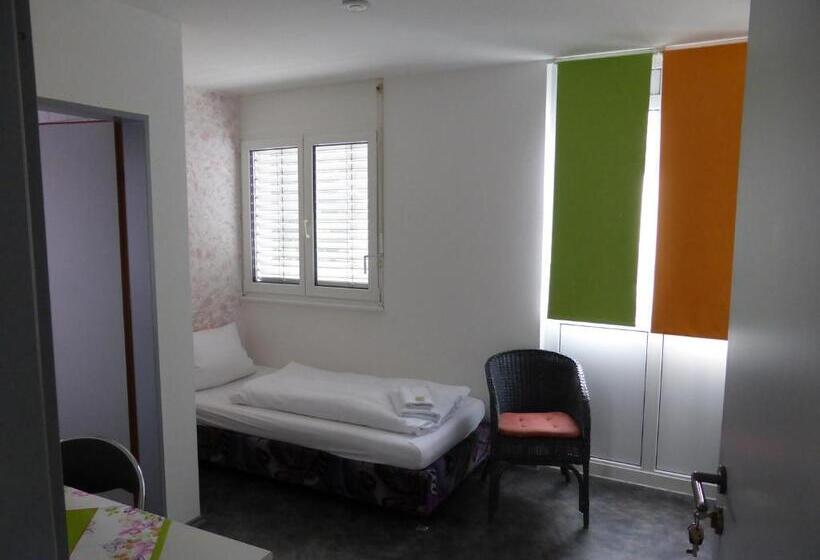 اتاق استاندارد یک نفره, Gästehaus Linde, Hotel Garni