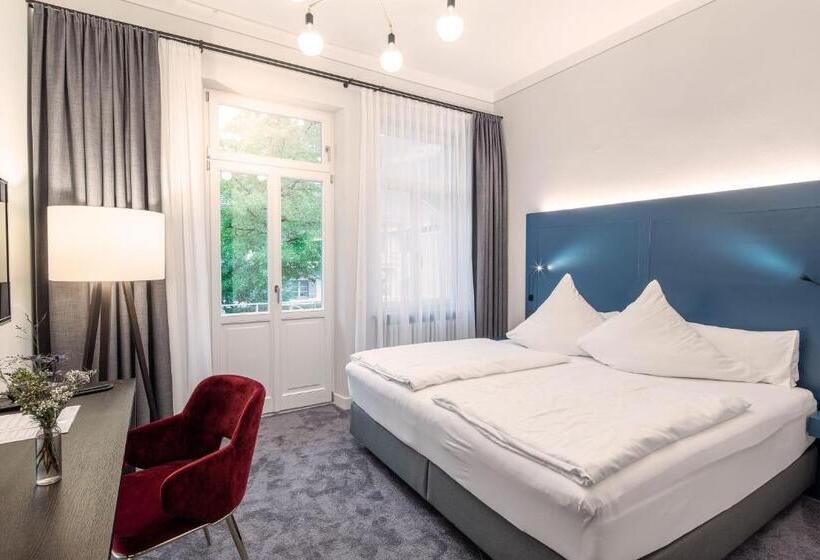 اتاق سوپریور با بالکن, Villa Rein Boutique