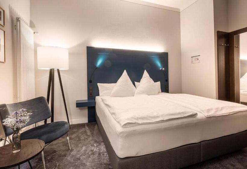 اتاق سوپریور با بالکن, Villa Rein Boutique