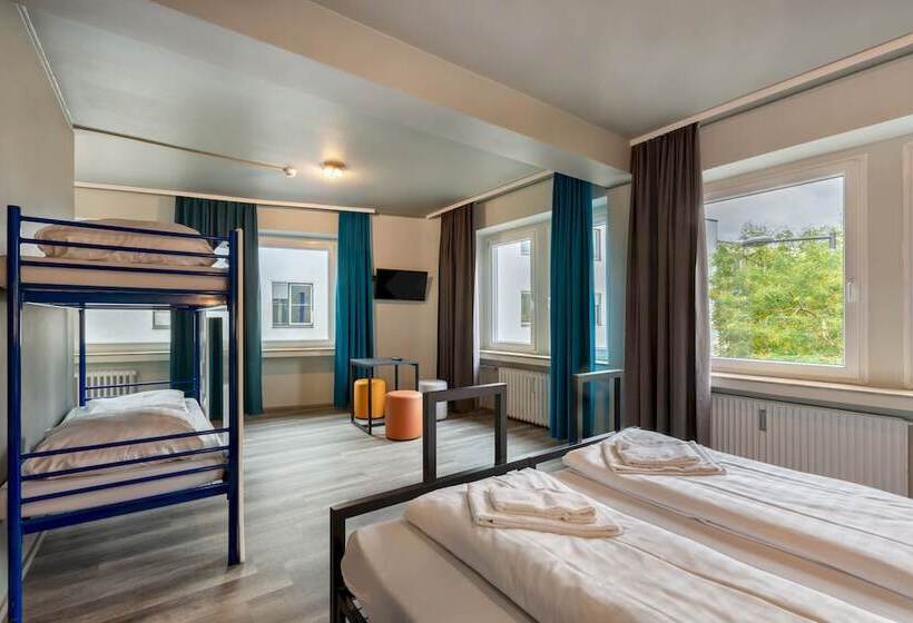 اتاق استاندارد چهار تخته, a&o Koln Hauptbahnhof