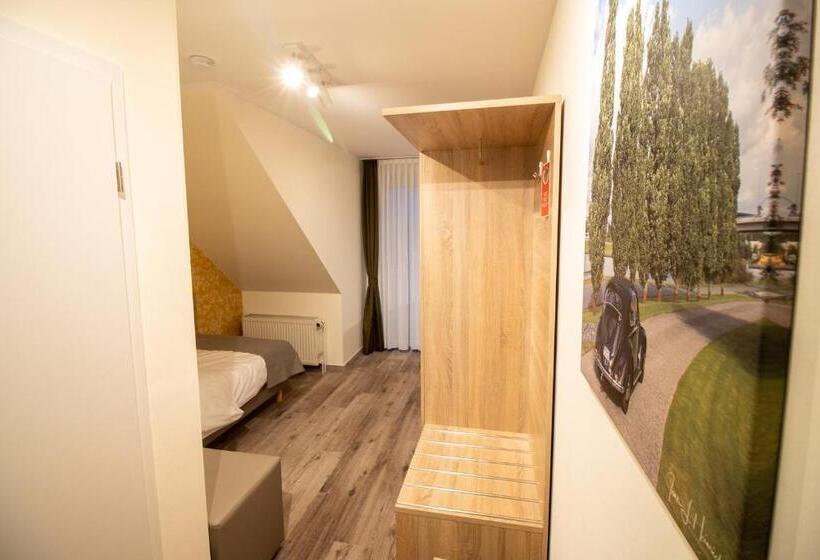 Standard Single Room, Fallersleber Spieker