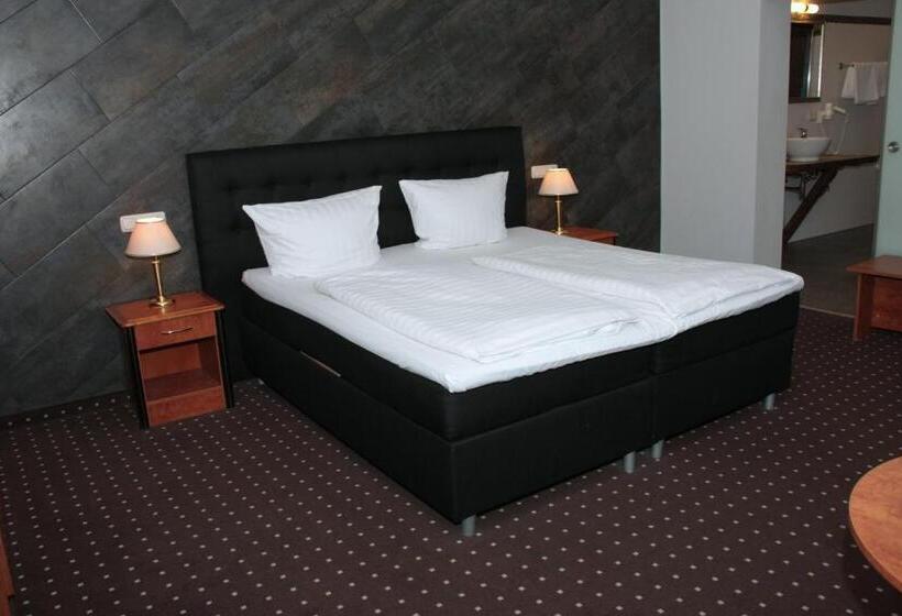 اتاق کلاس بیزنس, Zeil