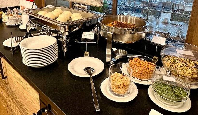 اتاق استاندارد یک نفره, Naturhotel Café Waldesruhe
