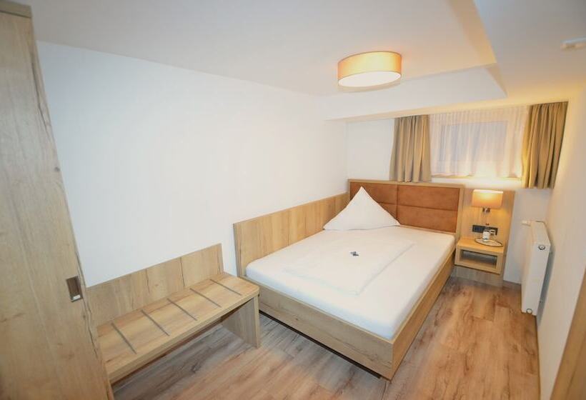 اتاق استاندارد یک نفره, Naturhotel Café Waldesruhe