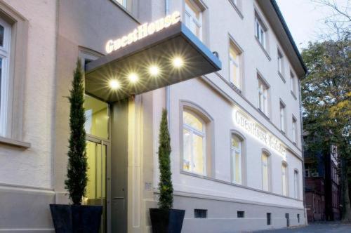 استودیوی استاندارد, Guesthouse Heidelberg