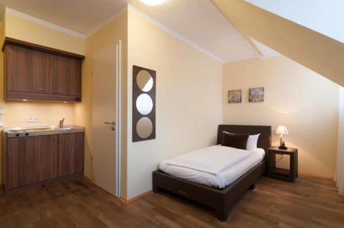 استودیوی استاندارد, Guesthouse Heidelberg