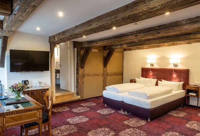 جناح جونيور, Romantik Hotel Alte Münze