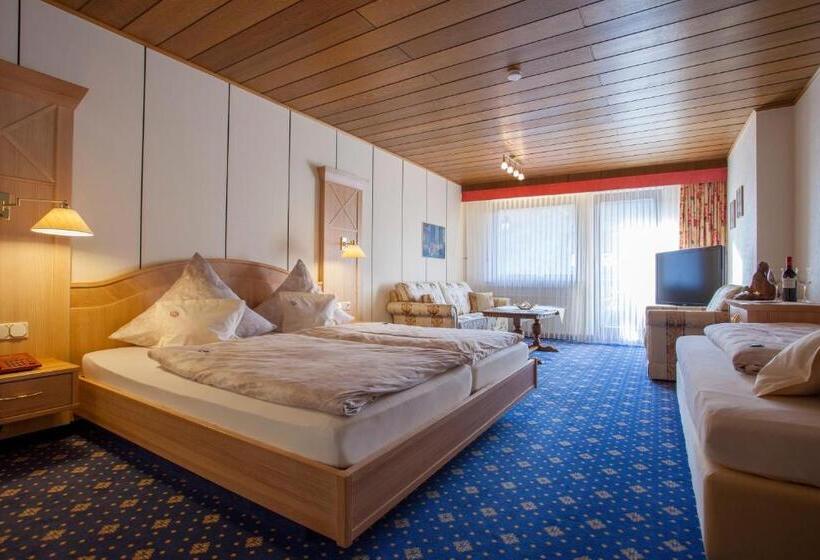 Standard Triple Room, Sporthotel Göbel