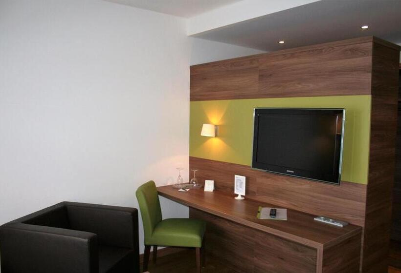 اتاق خانوادگی, Stadthotel Bernstein