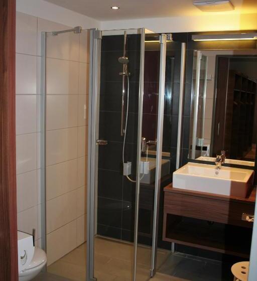 اتاق استاندارد یک نفره, Stadthotel Bernstein